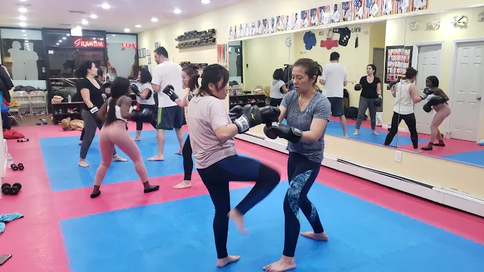 Lifefit Kickboxing Dyker Heights Picture 1