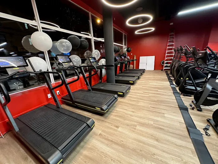 Snap Fitness Jersey City Picture 8