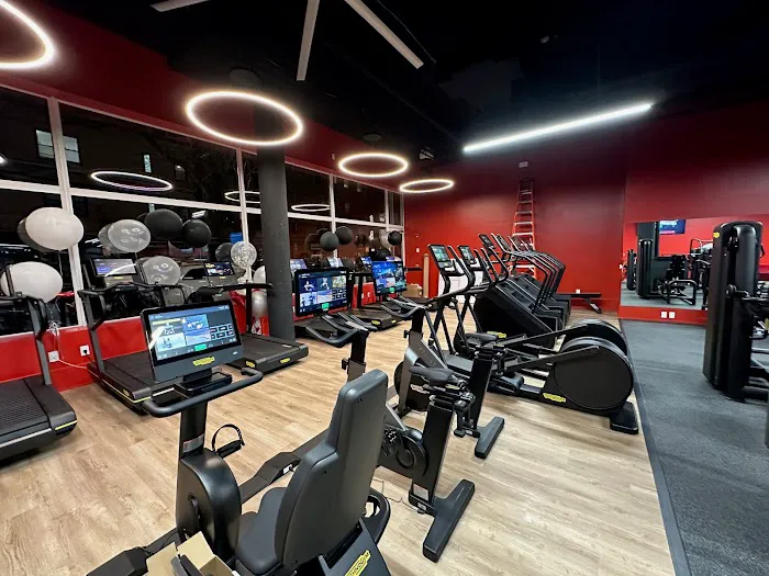 Snap Fitness Jersey City Picture 10