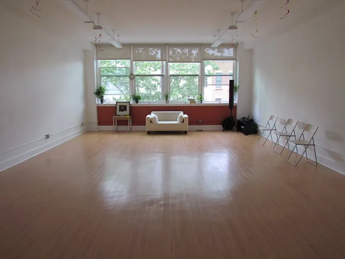 Art of Living : Meditation and Yoga Studio Picture 1