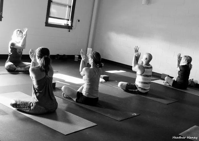 Center Street Studios Pilates & Yoga Picture 3
