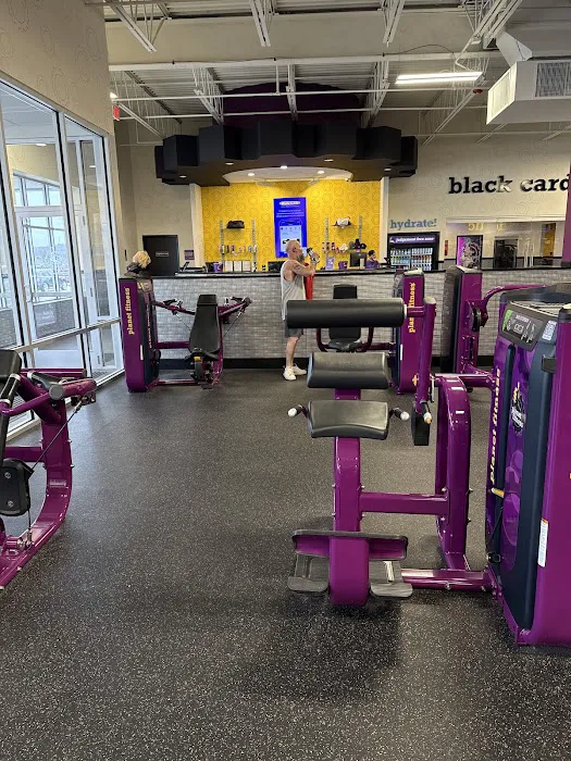 Planet Fitness Picture 9