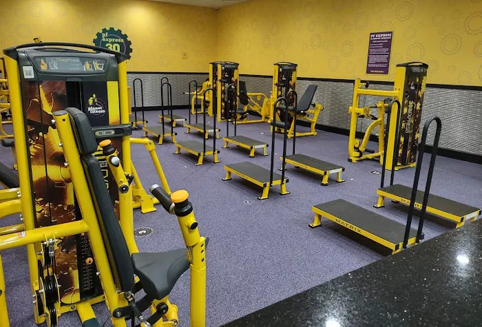 Planet Fitness Picture 5