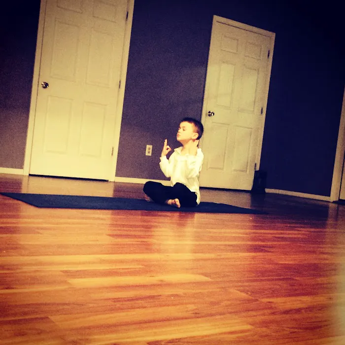 Twisted Yoga, Barre & Cycling Studio Picture 8