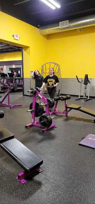 Planet Fitness Picture 2