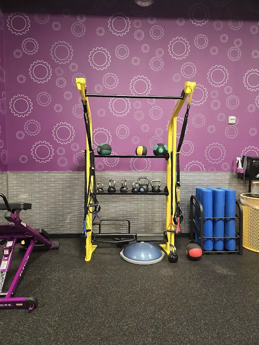 Planet Fitness Picture 4