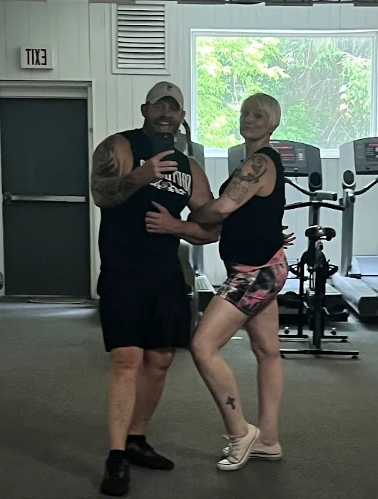 Brown's Fitness Center Picture 2