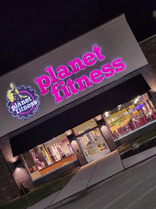 Planet Fitness Picture 4