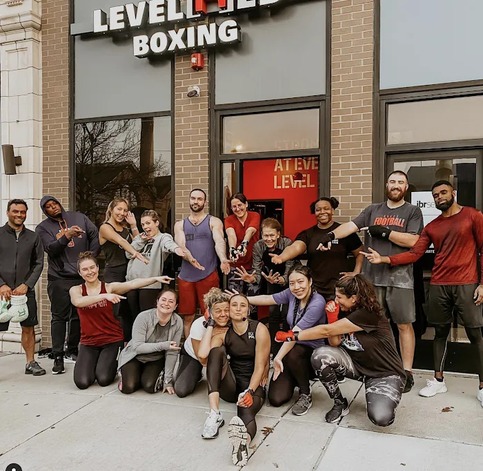 Level Red Boxing Picture 5
