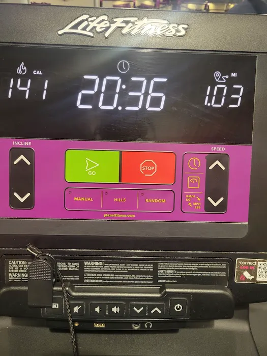 Planet Fitness Picture 6