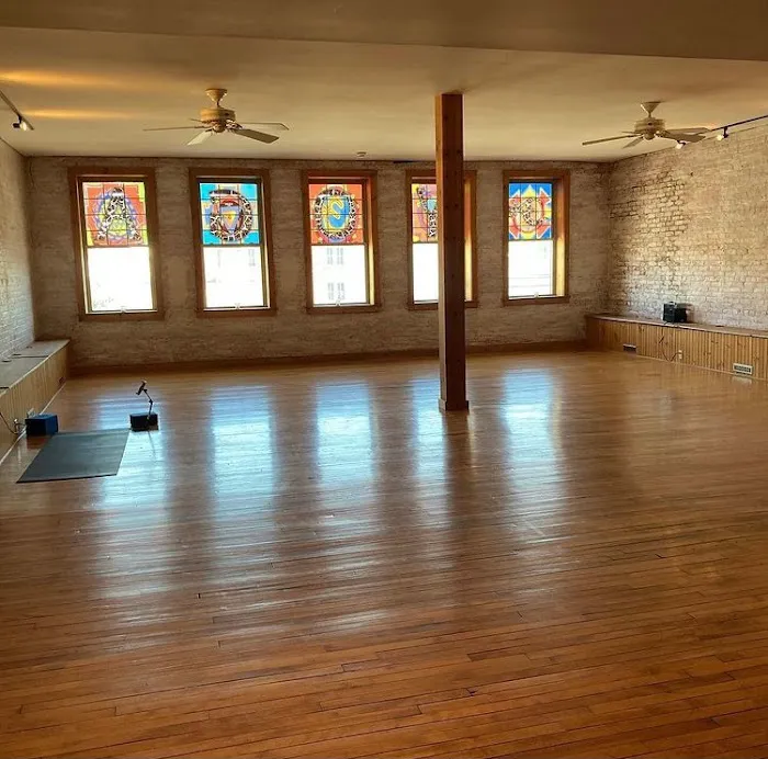Sanctuary Power Yoga Picture 5
