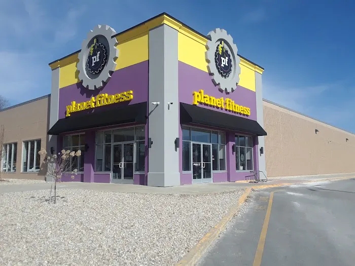 Planet Fitness Picture 3