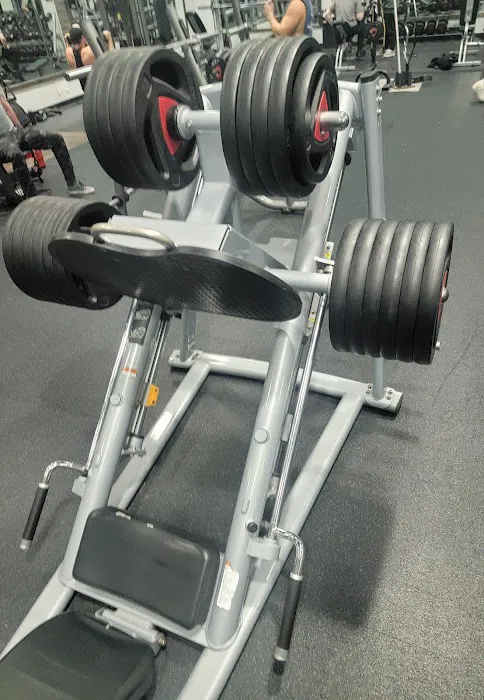 CLUB 24 CONCEPT GYMS Picture 4