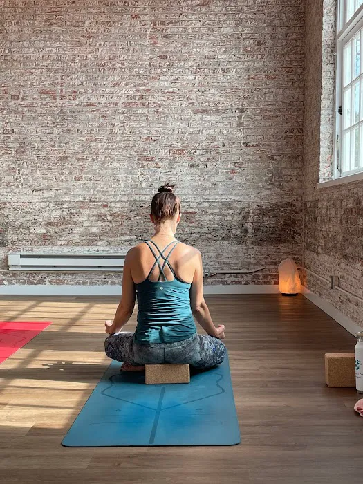 Yoga Love NY Picture 1