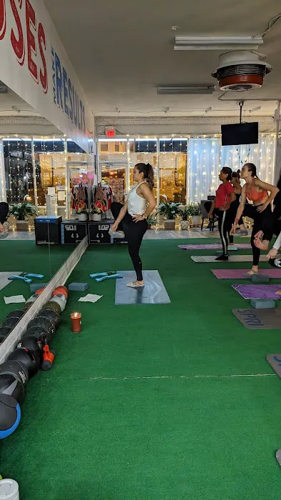 Super Mommy Fitness Picture 2