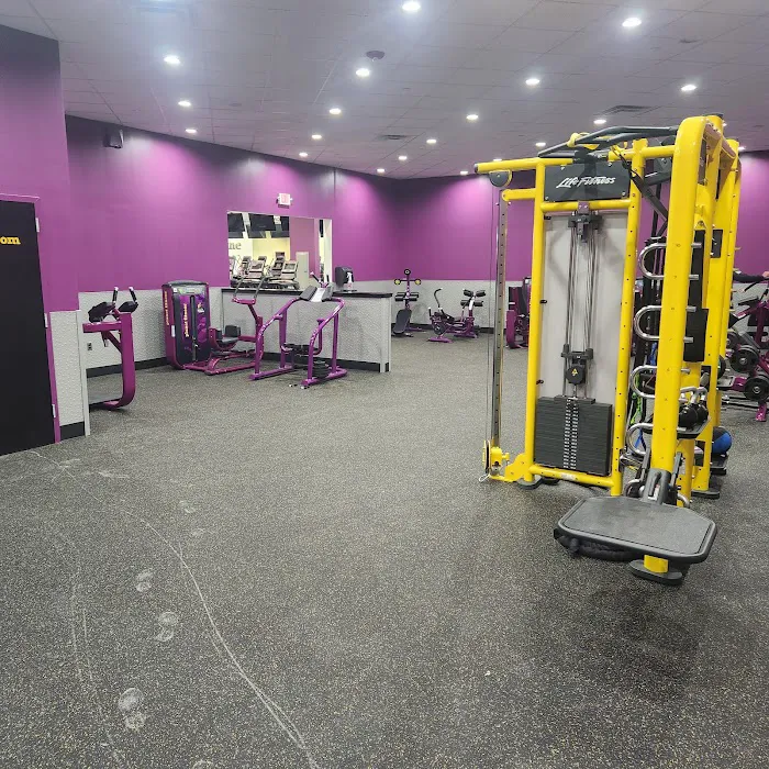 Planet Fitness Picture 5