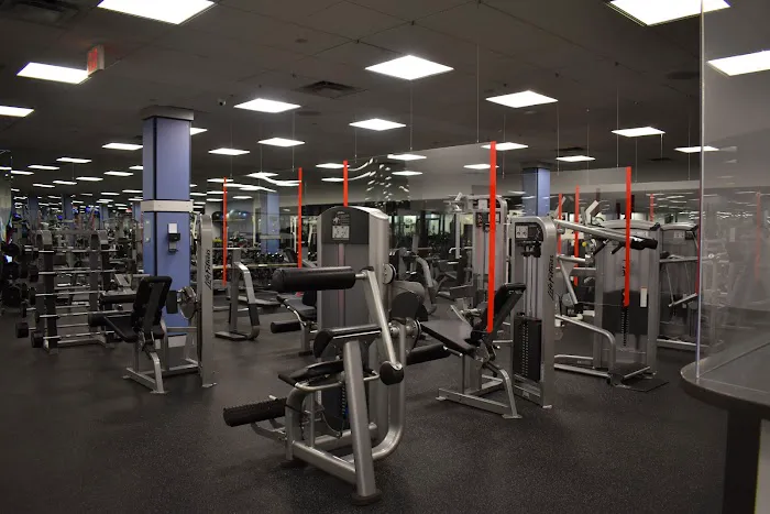 Glenpointe Fitness Picture 2