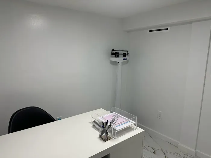 FIVE 30 STUDIO Picture 1