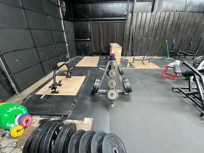 Iron Will Gym Picture 10