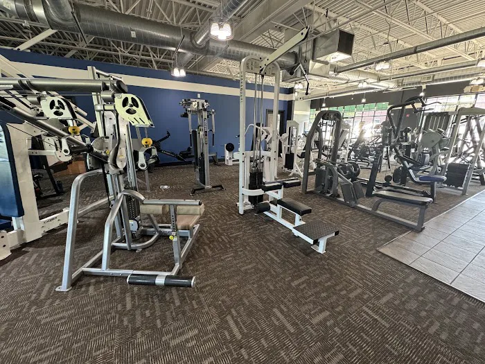 Iron Will Gym Picture 4