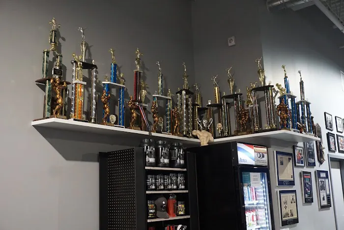 Celli's Fitness Center Picture 9