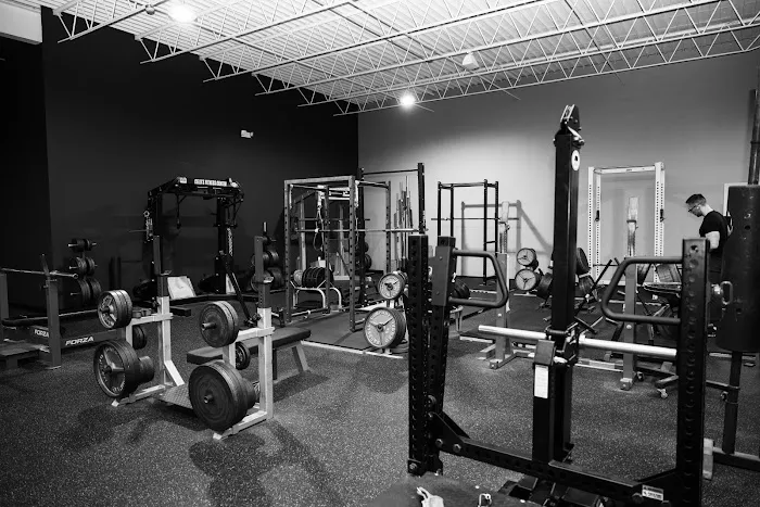Celli's Fitness Center Picture 3