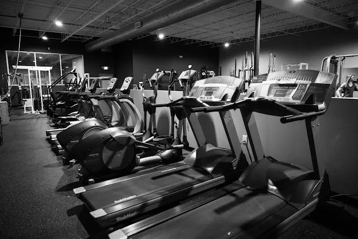 Celli's Fitness Center Picture 2