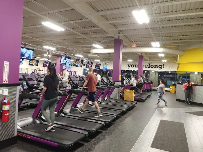 Planet Fitness Picture 5