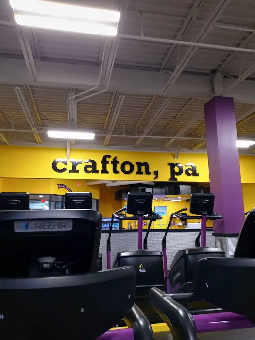 Planet Fitness Picture 10
