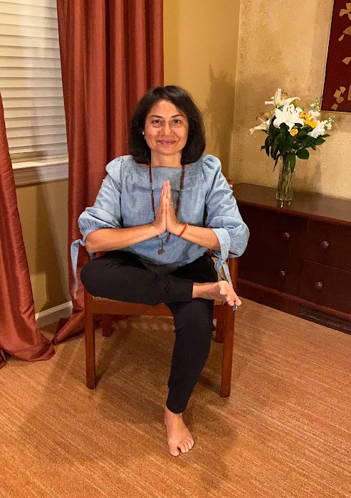 Present Wisdom Yoga Picture 3