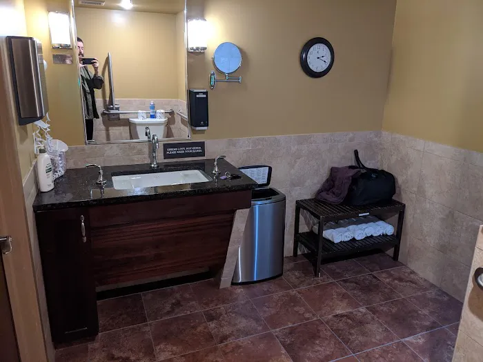 Anytime Fitness Picture 7