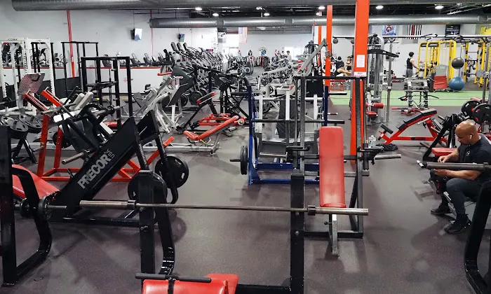 Universal Fitness Picture 4