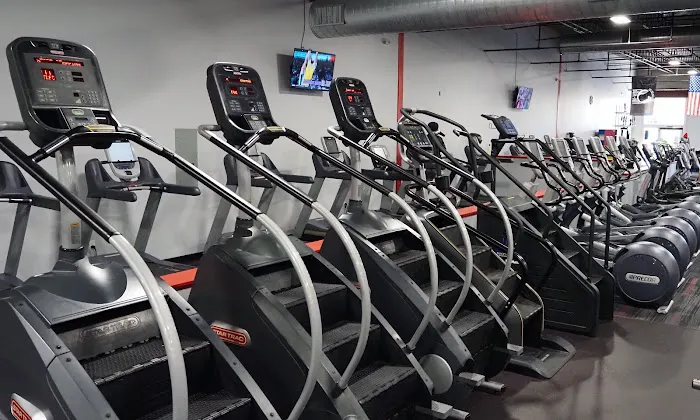 Universal Fitness Picture 7