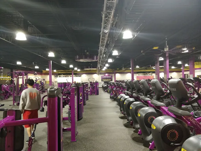 Planet Fitness Picture 2