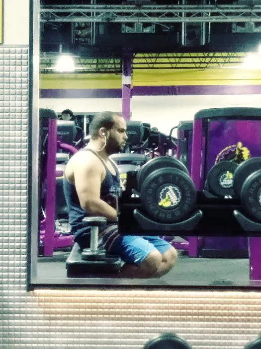 Planet Fitness Picture 8