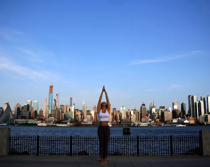 Yoga Meets Fitness & Pilates : 필라테스 PT & 요가 Picture 5