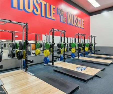 Crunch Fitness - Bensonhurst