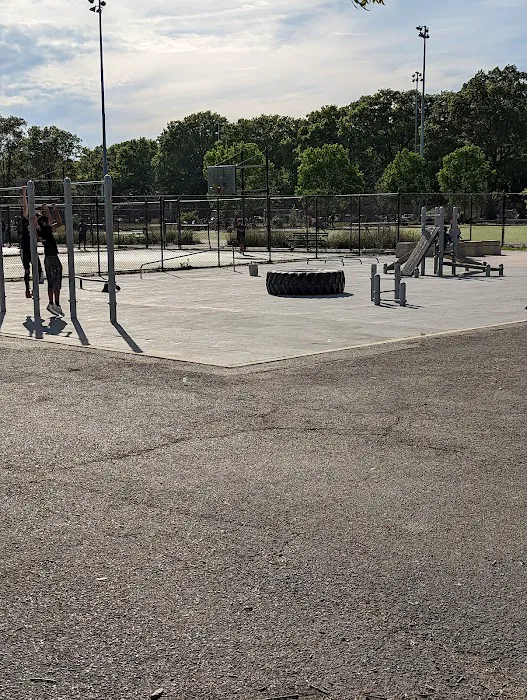 Adult Fitness Area at the Parade Ground Picture 4