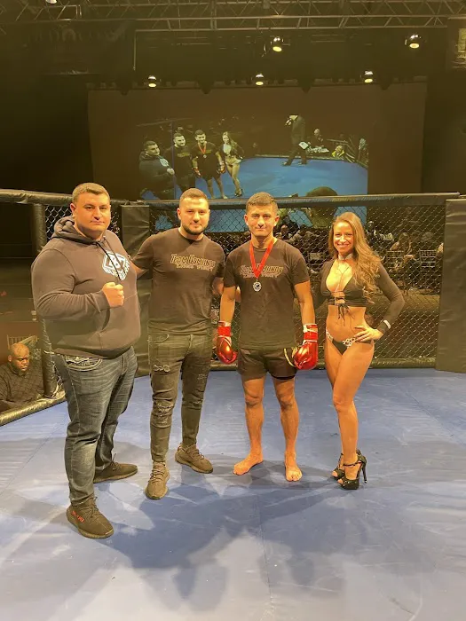 Lions Fight Kickboxing, MMA & Personal Training Picture 4