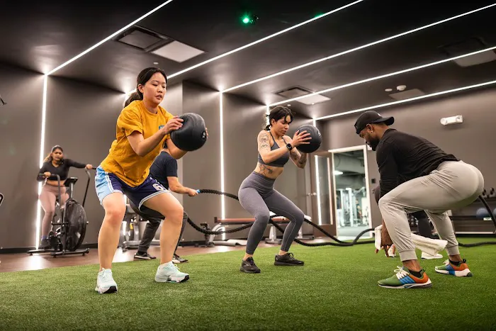 Fitness Factory Health Club Picture 6
