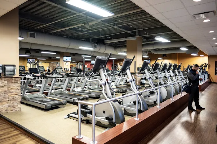 Fitness Factory Health Club Picture 7