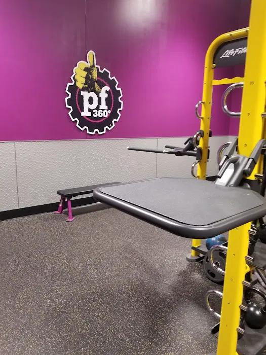Planet Fitness Picture 6