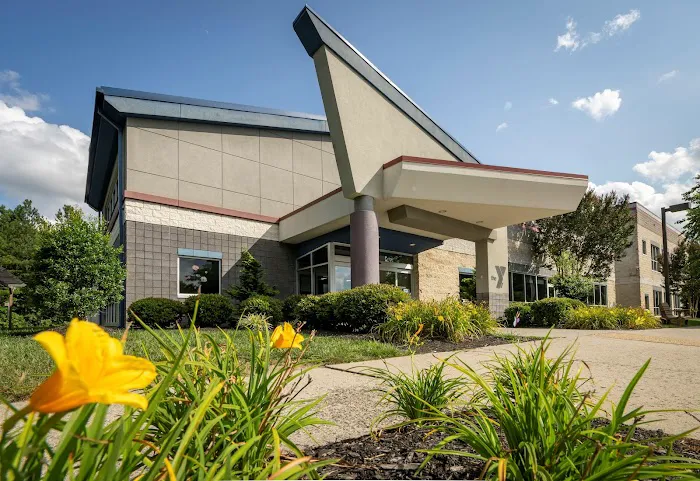 Patrick Henry Family YMCA Picture 2