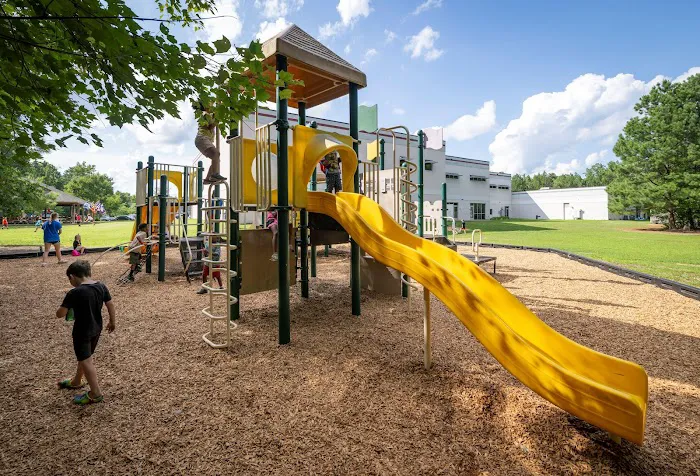 Patrick Henry Family YMCA Picture 7