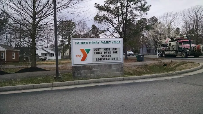 Patrick Henry Family YMCA Picture 5