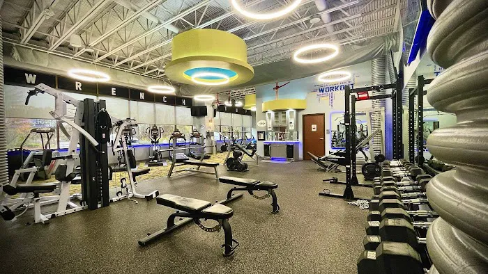 Wrench It Up Fitness Picture 5