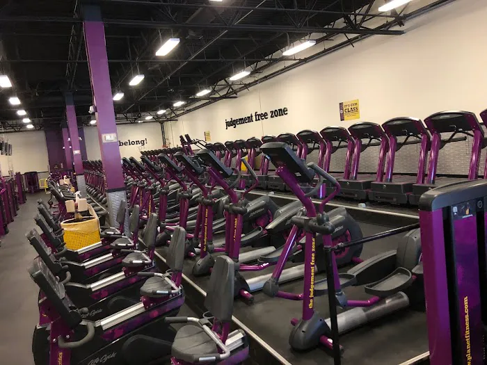 Planet Fitness Picture 1