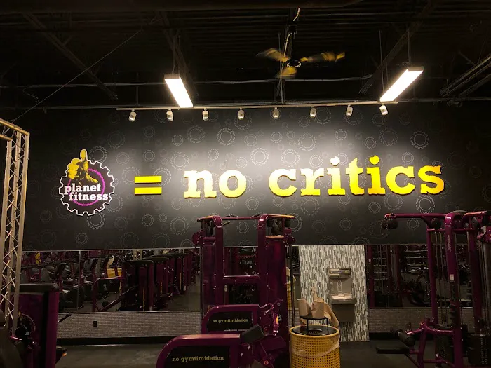 Planet Fitness Picture 4
