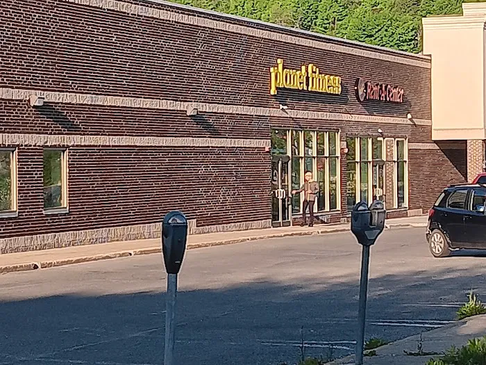 Planet Fitness Picture 8