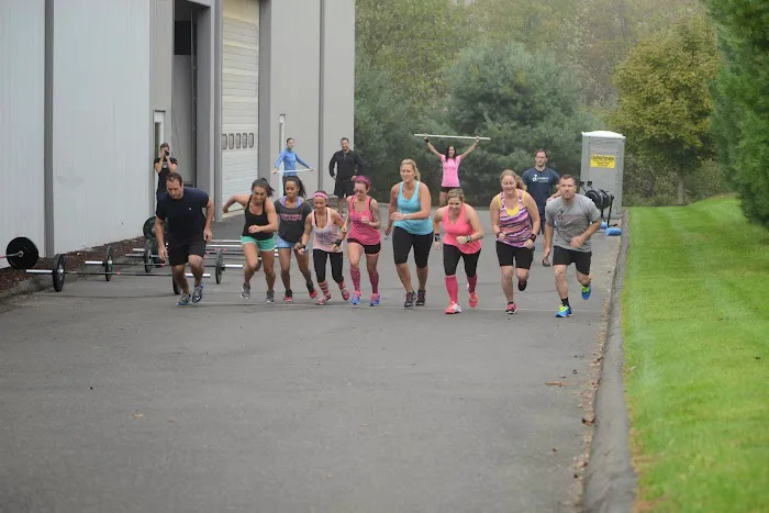 Hook’d Athletic Company / CrossFit Hook’d Picture 6
